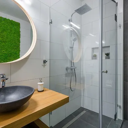 High End Klauzal With Ac - For Cooling *