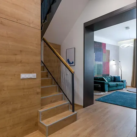 High End Klauzal With Ac - For Cooling Apartman Budapest