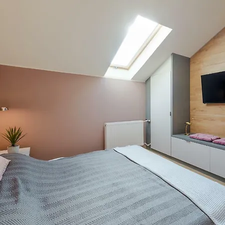 High End Klauzal With Ac - For Cooling Budapest