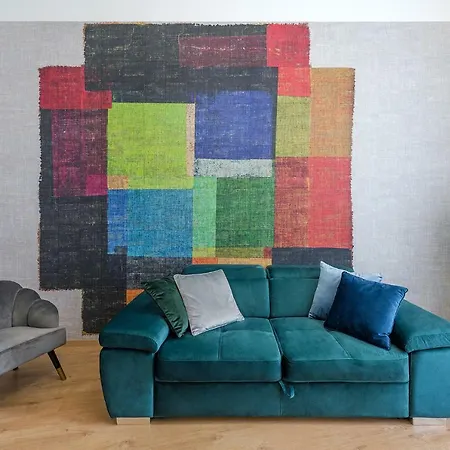 High End Klauzal With Ac - For Cooling