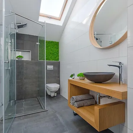 High End Klauzal With Ac - For Cooling *