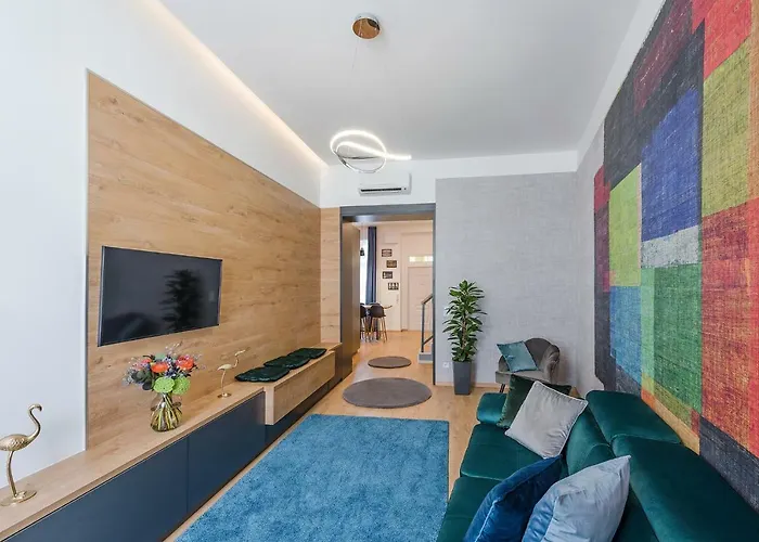 High End Klauzal With Ac - For Cooling بودابست